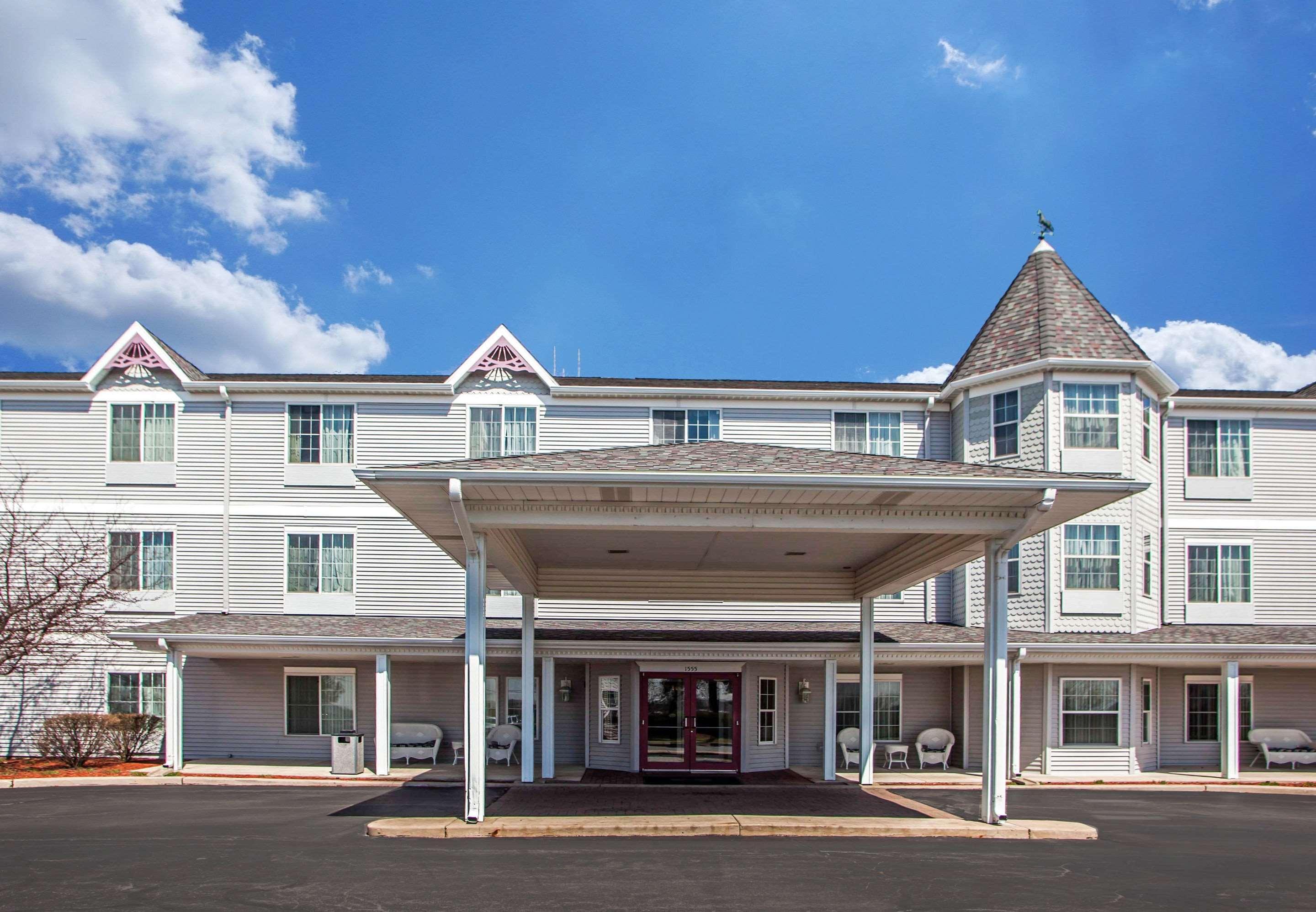 Comfort Inn & Suites Geneva- West Chicago Экстерьер фото